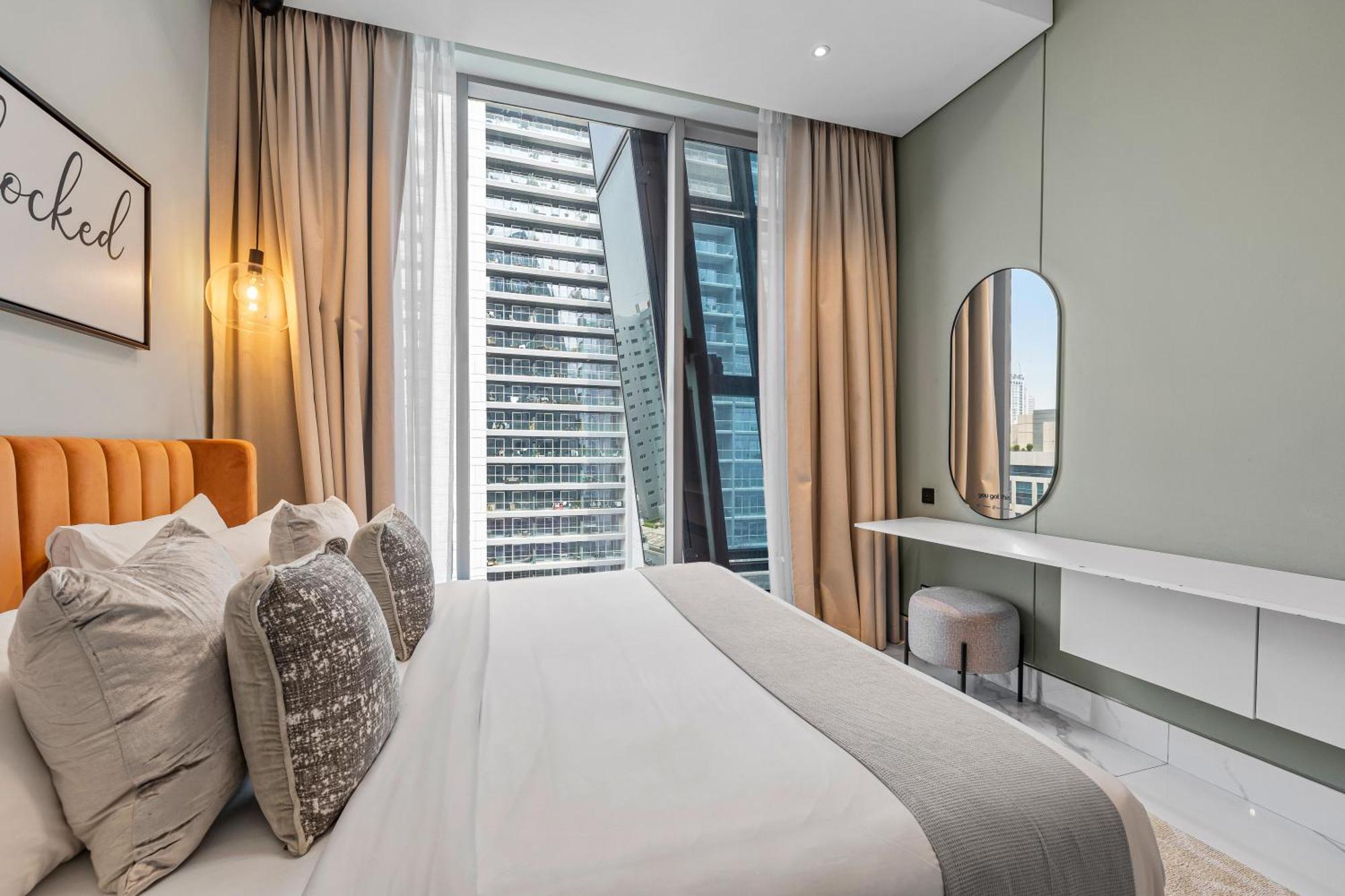 Apartamento Unlock J One Downtown Dubái Exterior foto