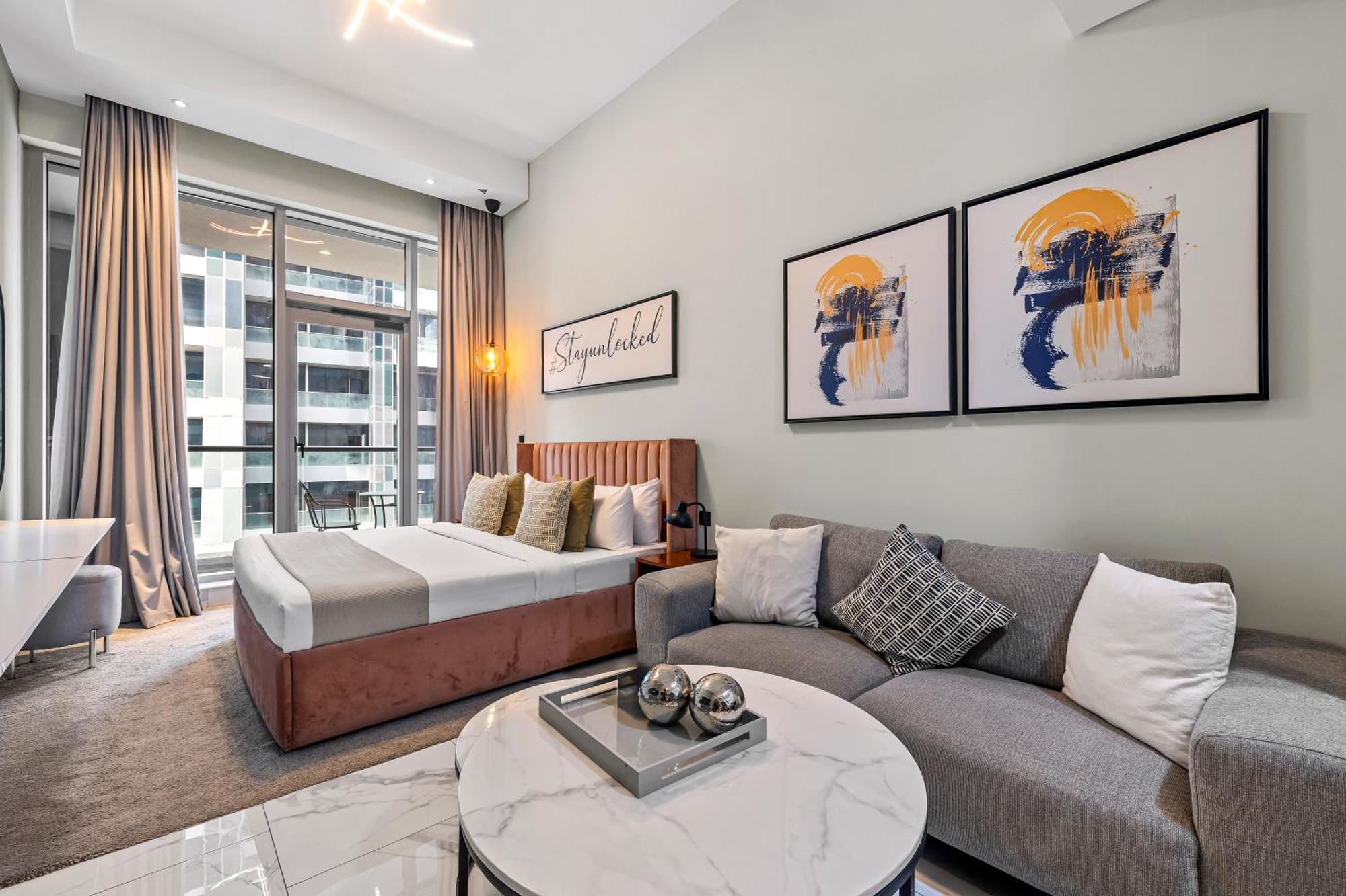Apartamento Unlock J One Downtown Dubái Exterior foto